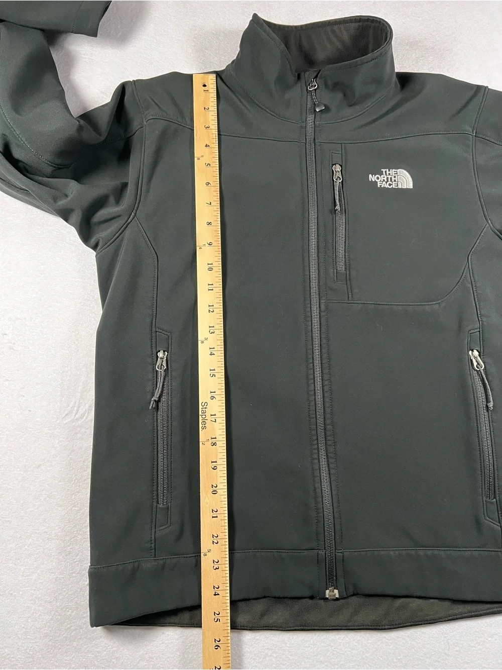 The North Face Apex Bionic Softshell Jacket Mens M Black Fleece Outdoor Hiking